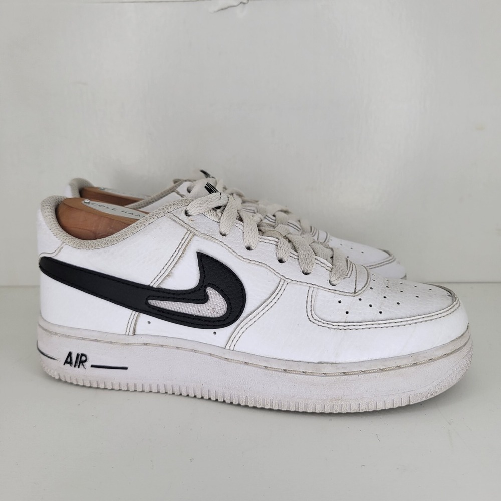 Nike Air Force 1 GS Cut Out Swoosh White/Black Womens Sz 6 Kids Sz 4Y DR7889-100